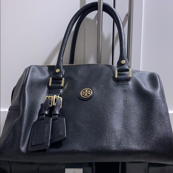 Tory Burch Handbags - Tory Burch black bag